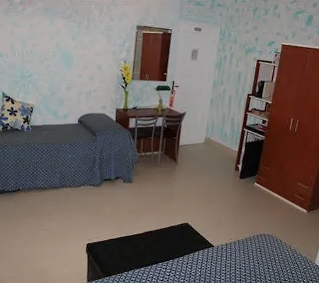 Guest house Lia Rooms 4 *