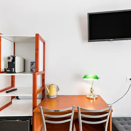 Lia Rooms 4 La Spezia