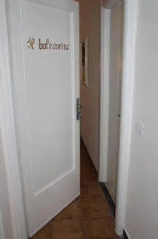 Lia Rooms 4 Guest house *