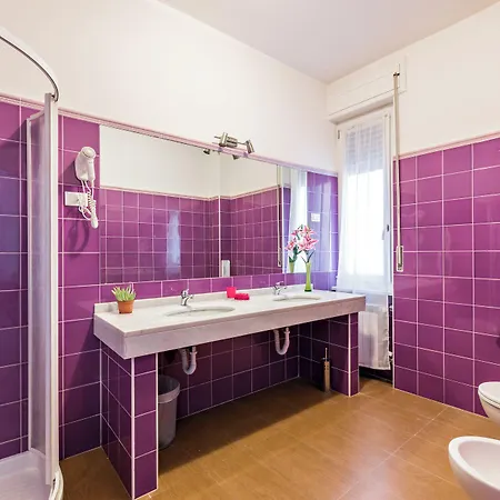 Lia Rooms 4 Guest house