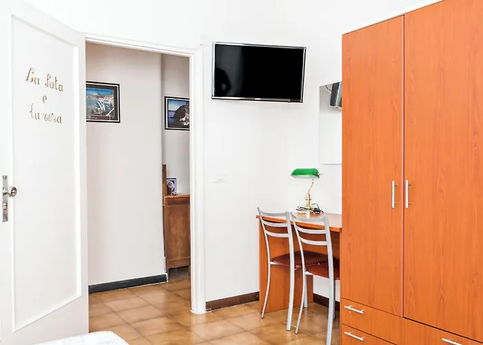 Lia 4 招待所 斯培西亚